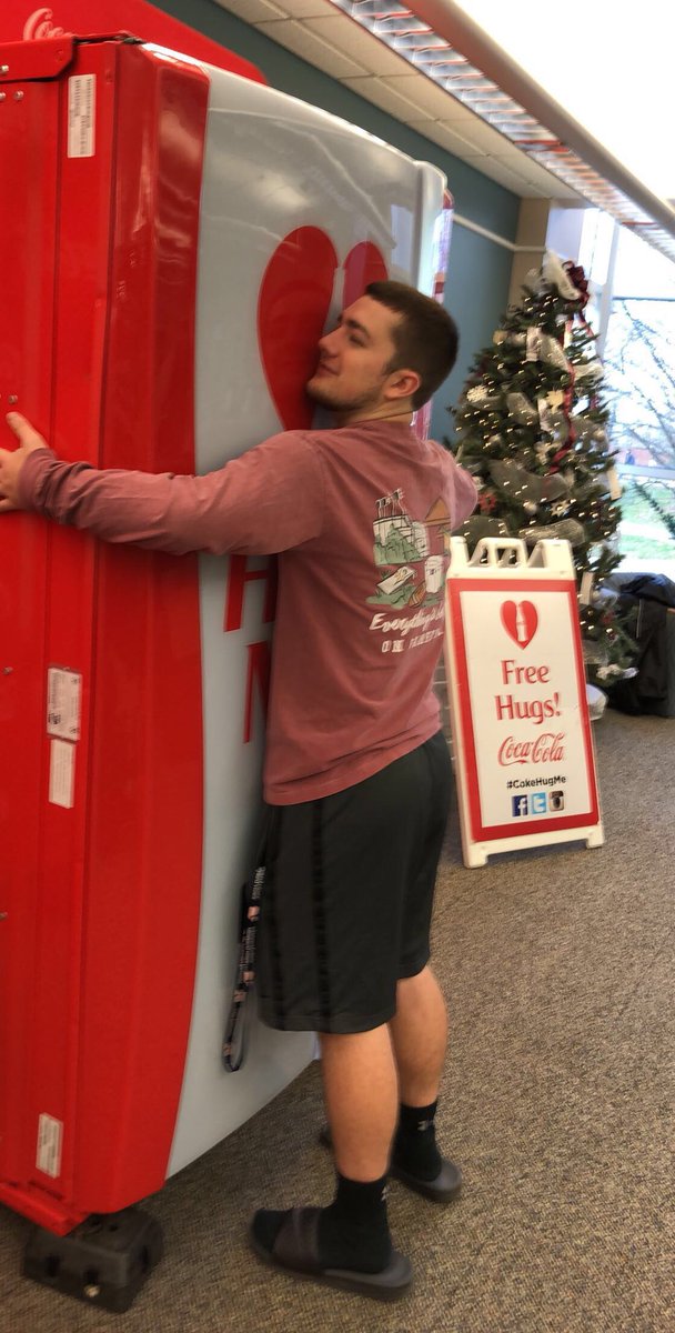 LindonMikey's tweet photo. #cokehugme #refreshcrew https://t.co/t23CxNKC4K