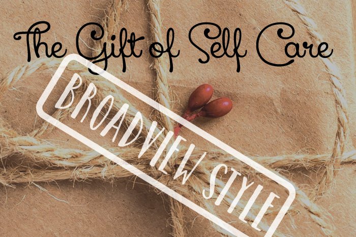 broadviewdenver's tweet photo. Keep your merry-meter full with @ginnamccarver 's tips for self care this holiday season. Cause self care is the best care. https://t.co/bnBHQo8TsP
#abroadsview #denverbroads #broadswhoselfcare #merrymeterfull #womenofdenver #holidaybroads https://t.co/EcfERzEyj9