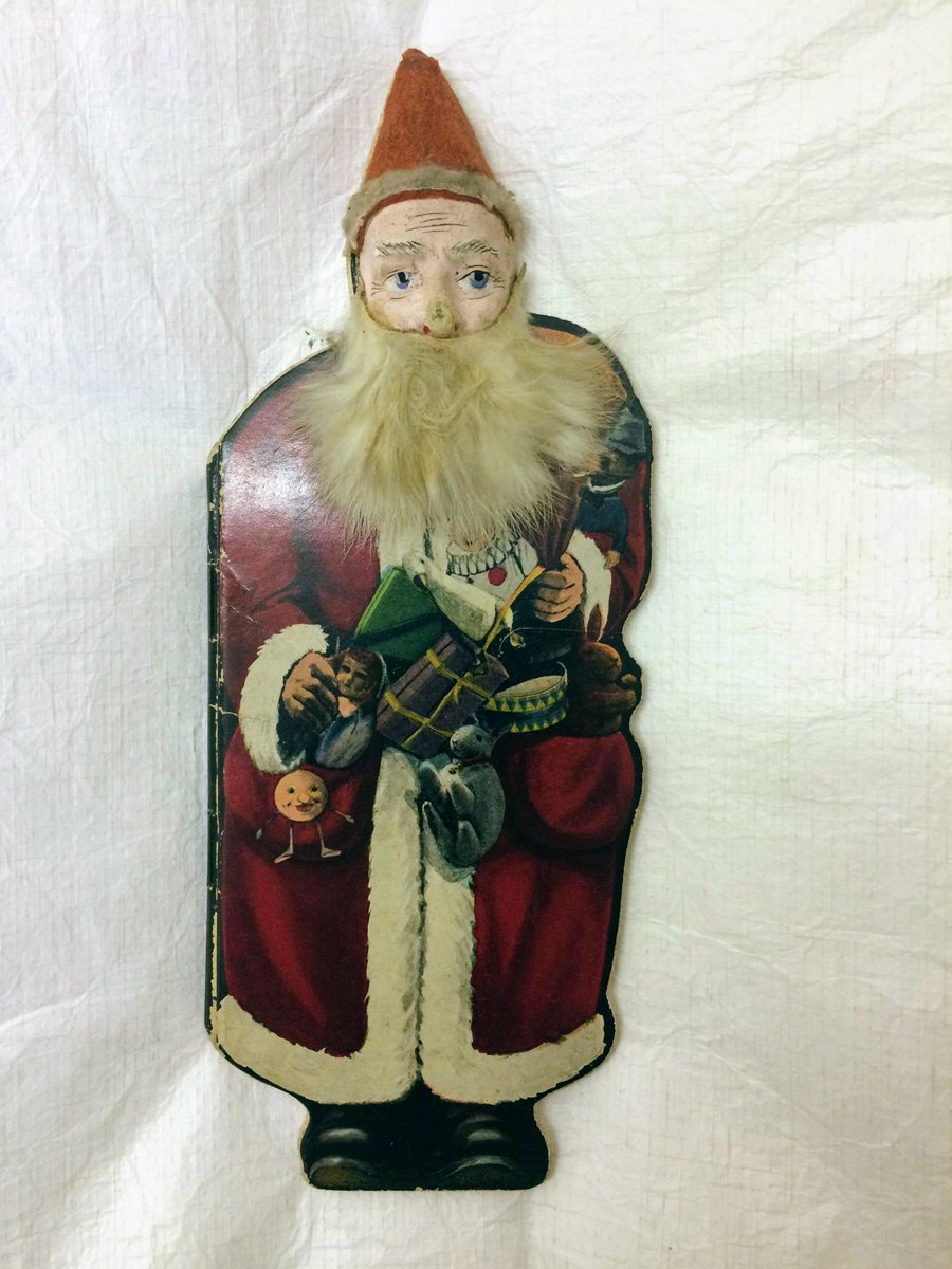 _SELCIE_'s tweet photo. To celebrate the end of the first week of our #AdventCalendar we have this amazing Father #Christmas #book, complete with fluffy white beard! @EdinCulture @histchild https://t.co/FiCCFNZKs2