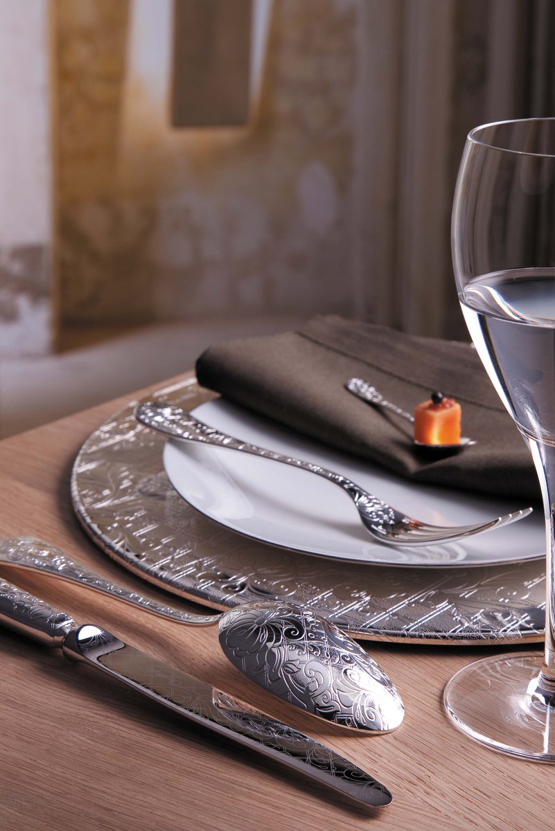 Exquisite details of the Jardin D'Eden collection designed for Christofle by Marcel Wanders: ow.ly/ZYGv30gCuut
