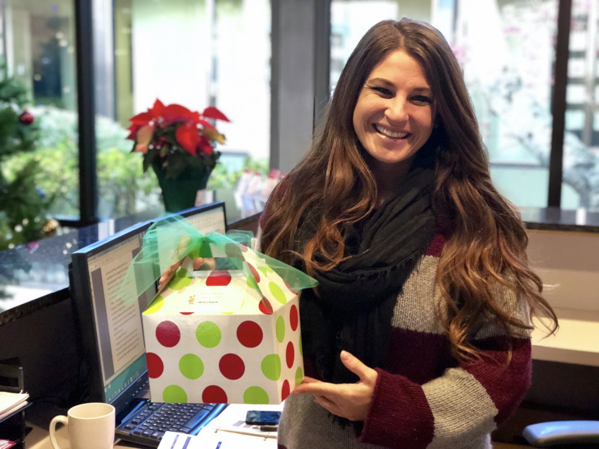 A2H_design's tweet image. It's the most wonderful time of the year — Homemade Christmas cookies from our friends at @Wagner_GC! 🎁🎄🍪