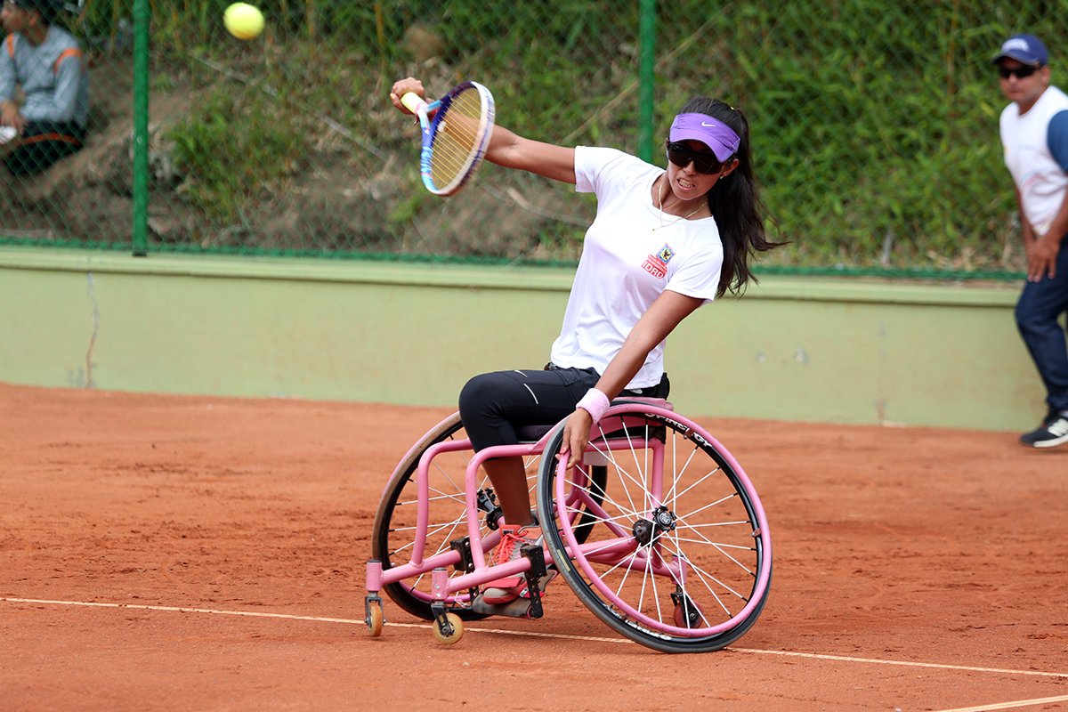 fedecoltenis's tweet photo. Con gran presencia de colombianos, inició este miércoles el torneo en silla de ruedas #ColombiaOpen 🇨🇴♿️ >> https://t.co/6lHIYvezjX https://t.co/RnyIpq45fG
