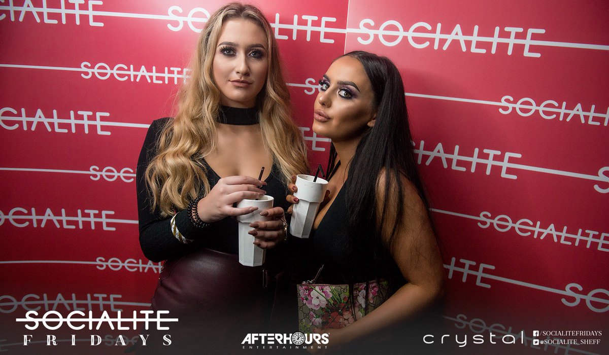 PappframesRF's tweet image. Photo backdrops for @socialite_sheff @Crystal_Sheff low reflection finish preventing any flash back @OcEventsSheff 📸