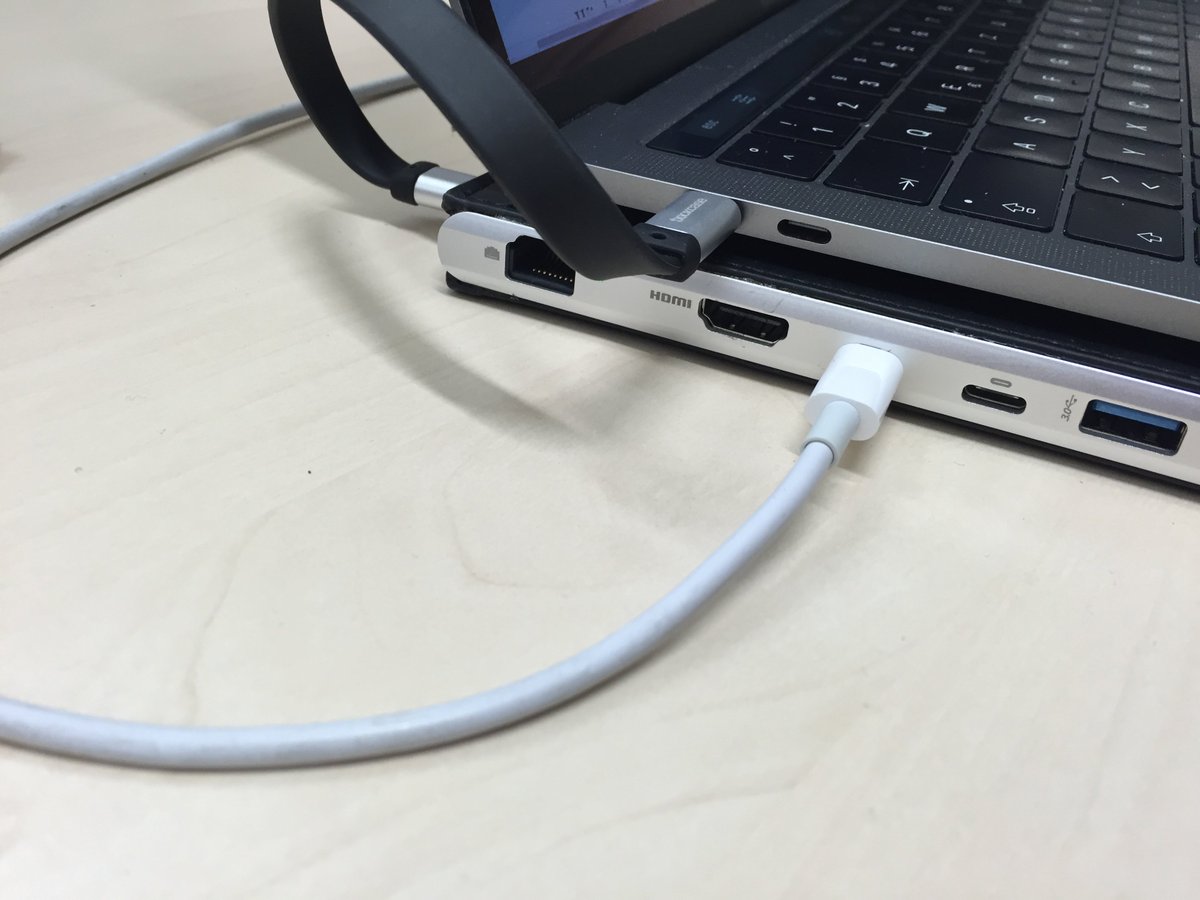 tihmstar's tweet photo. Even though #adaptergate is real, some people still manage to overcomplicate things.
#justAppleThings https://t.co/l8No03awc0