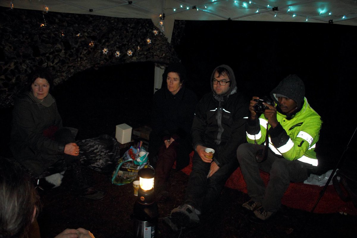 FriendsMerlinWD's tweet photo. An Evening with Jonathan and Fionn Angus ,cosy undercover despite the rain #MerlinWoods #Galway #NaturalDecember https://t.co/C3XSTyd4Ls