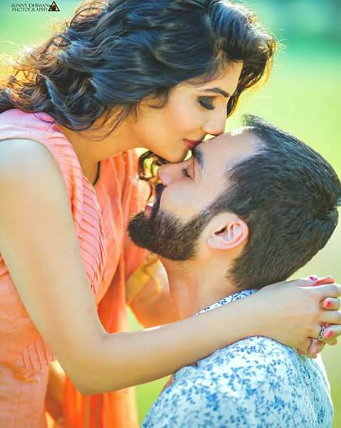 its__Srishti's tweet photo. #Ohnu Main #Keha Teri #Zindagi Nu #Jannat Bnna Dawagi,
Par #Bnaoni Mainu #Gol Roti V Nahi #Aundi😉😉😝😝😂😂 https://t.co/CyIlCFubb0