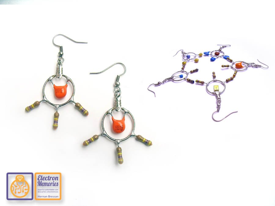 electronmemorie's tweet photo. Llega la #navidad #fiestassustentables, podés #regalar #joyeríasustentable #regaloscreativos Electron Memories, hechos con tecnología obsoleta recuperada Muchos modelos de #aritos #anillos #pulseras y #colgantes y #collares https://t.co/gTzKqQgAAq