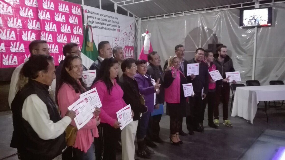 viaradical's tweet photo. Ellos son nuestros Radicales en Nicolás Romero, además se suman más y más cada día , juntos vamos a dar un giro al rumbo del edomex. https://t.co/W7vTUAHxi1