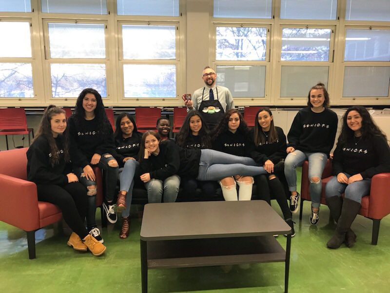 _brittanysa's tweet photo. S•E•N•I•O•R•S 2018 #seniorclassofficers https://t.co/K62XuZdX1A
