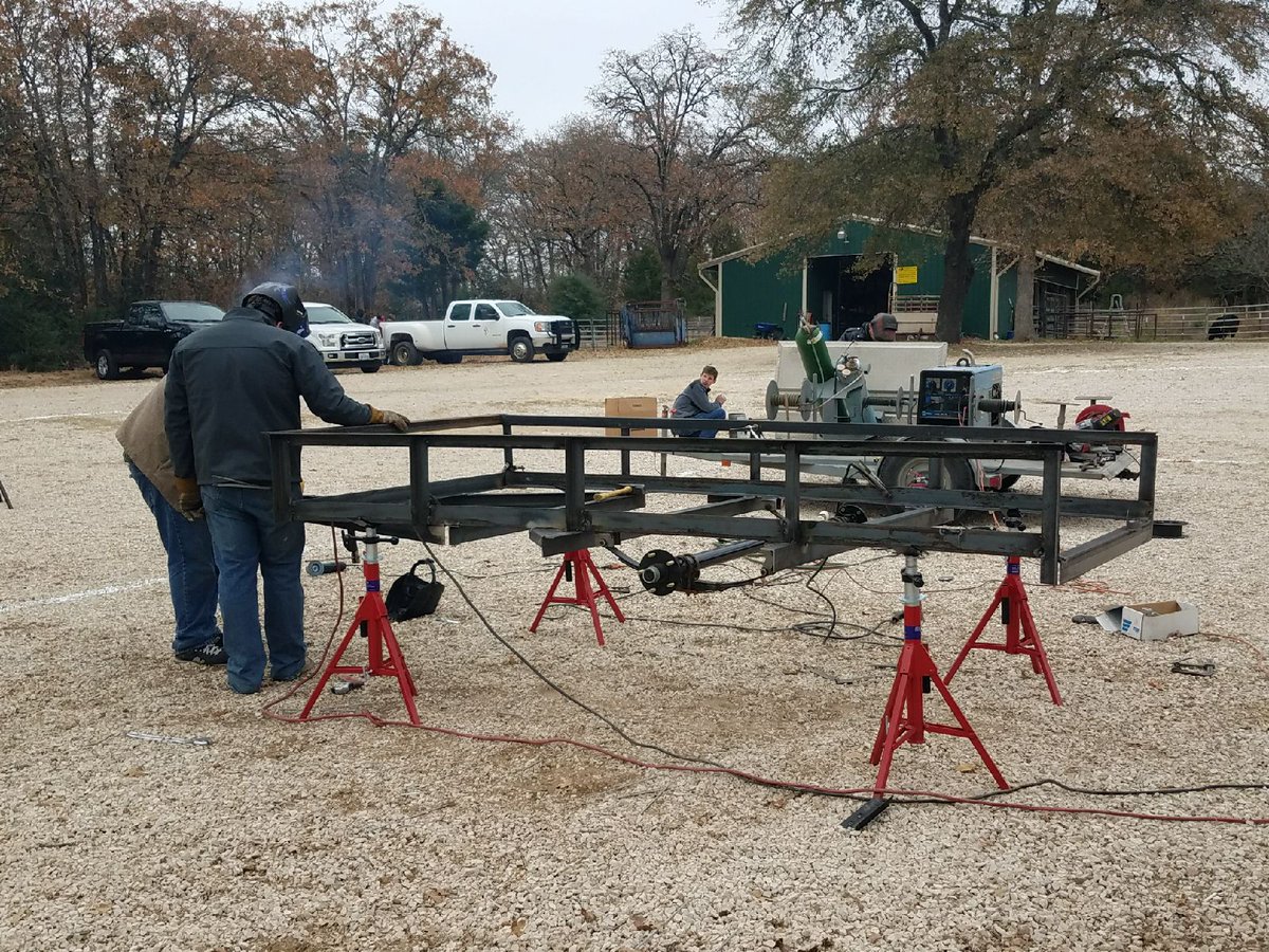PetroliaCISD's tweet photo. Ag Mech working hard in the cold @ the Lindale FFA trailer build off. #PirateNation #RealWorldSkill #AgMech #FFA https://t.co/sEsoEa6yMK