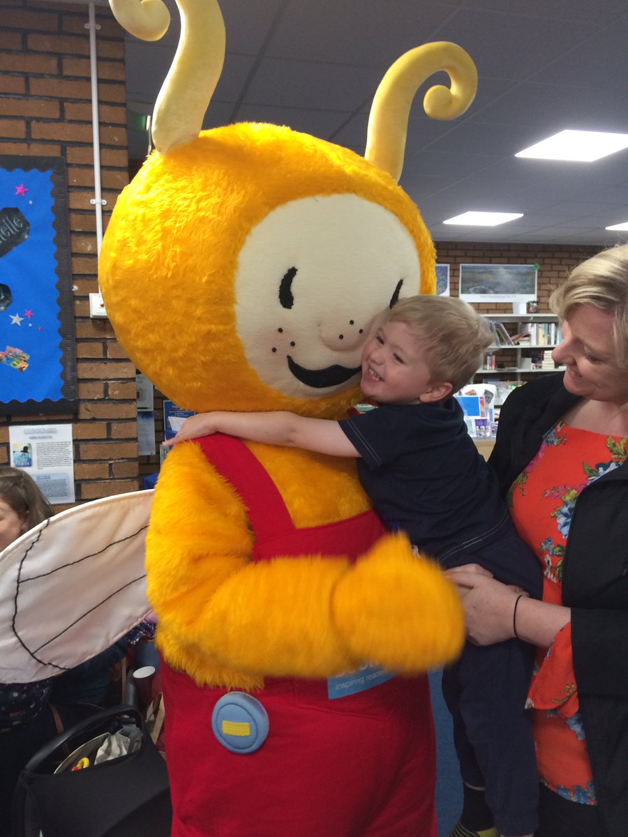 StirlingLibs's tweet photo. Bannockburn #Bookbug Session had a very special and very loved visitor this afternoon! @scottishbktrust @Bookbug_SBT #StirlingLibraries https://t.co/FoQmHEuWm6