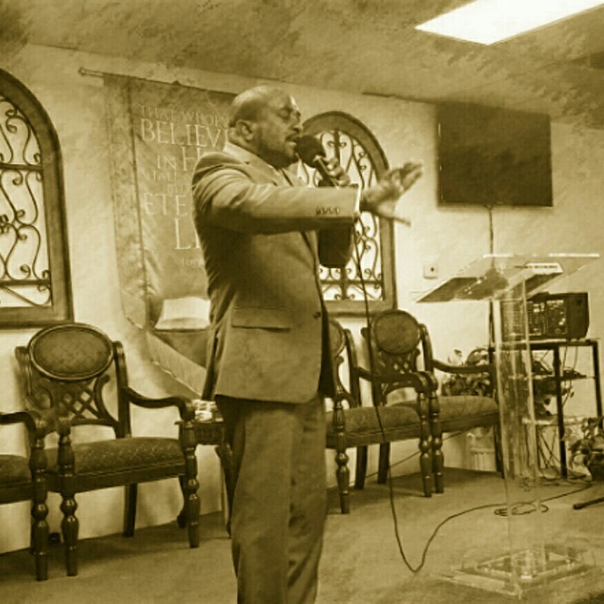uchurchtxpastor's tweet photo. #NewProfilePic https://t.co/MAvQoMlwf6