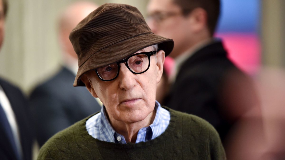 Dylan Farrow: Why has the #MeToo revolution spared Woody Allen? lat.ms/2k0Zulk