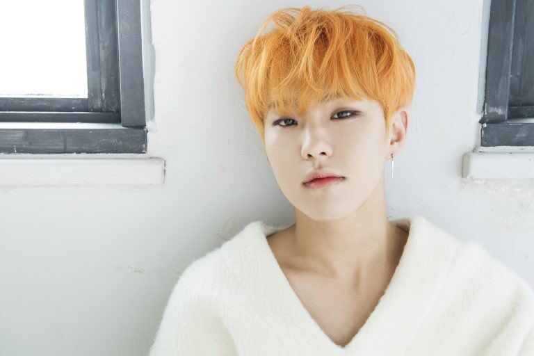 soonypics's tweet photo. ���💛 https://t.co/gV1TWvI0cH