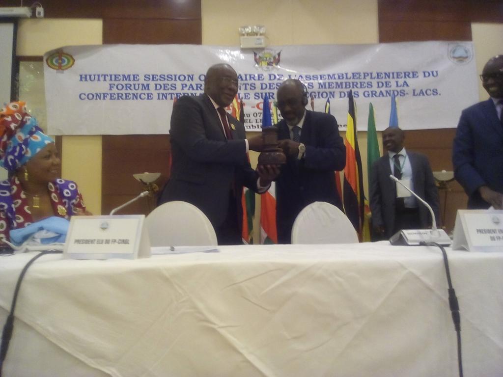 FSalabe's tweet photo. #Centrafrique: #AbdouKarimMékassoua élu Pdt de conférence internationale sur la région des grands-lacs #CIRGL par les pays membres ce jour. https://t.co/dwgJfrIYaT