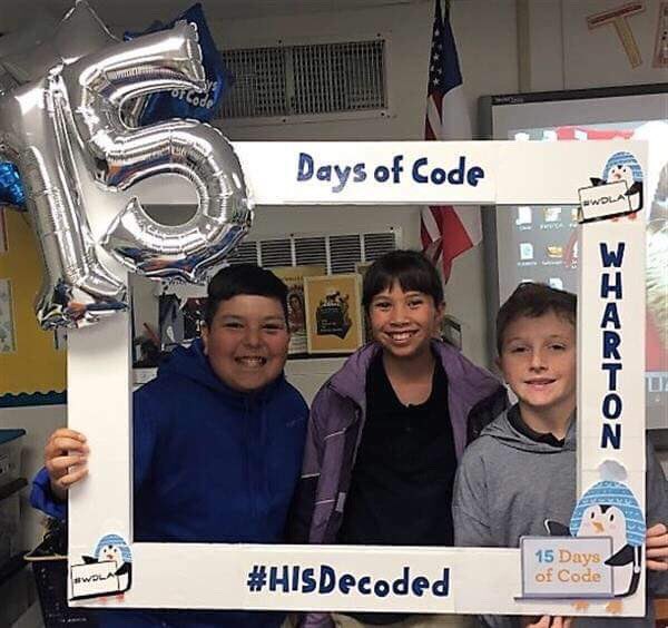 WhartonDual's tweet image. Wharton is coding!  #15DaysofCode #HISDecoded  @HoustonISD