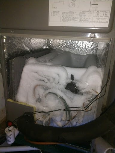GetMoCool's tweet image. Tis' the season! Here's some pictures of a frozen AC unit!
#ac #southflorida #follow #f4f #like #like4like #hvac #hvaclife #cool #Thursday #Miami #airconditioning #bocaraton #keybiscayne