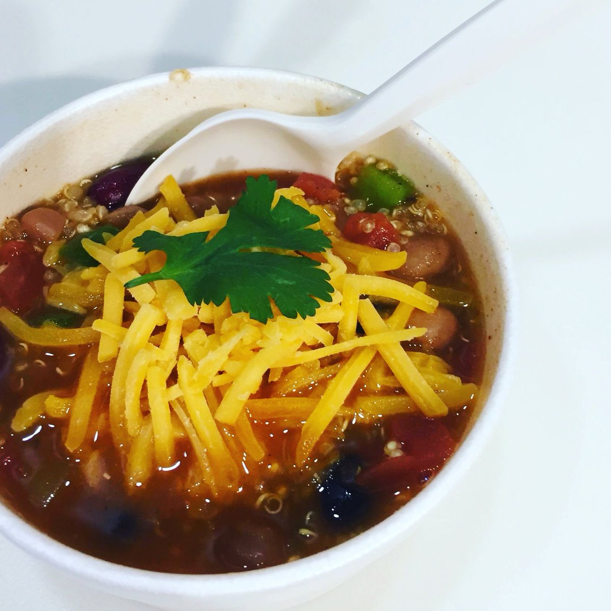 What's that I see?? Quinoa Chili you say?? Mmmmm Sounds delicious!! (Propitatip: It is vegan friendly without the cheese!) :O #freshsoup #soupson #pitapit1960 #pitapithouston #healthyfood #quinoachili