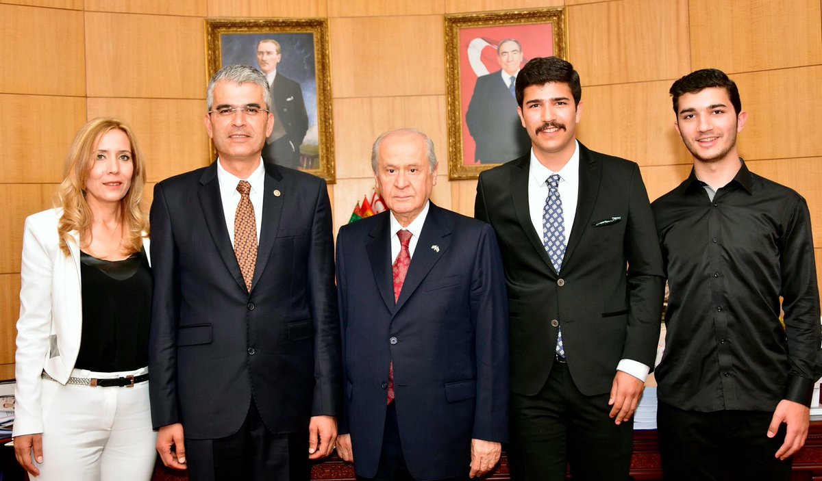 Tarkan AKILLI (@tarkanakilli) on Twitter photo Milliyetçi-Ülkücü Hareketin Lideri, Türkmen Beyimiz, Adı ile müsemma Genel Başkanımız Sayın <a href="/dbdevletbahceli/">Devlet Bahçeli</a> 'yi, 8-10 Aralık tarihlerinde Antalya’ya gerçekleştirecekleri ziyaretlerinde ailem ile birlikte karşılayacak olmanın ve yolunda yürümenin heyecanı içerisindeyiz. Milliyetçi-Ülkücü Hareketin Lideri, Türkmen Beyimiz, Adı ile müsemma Genel Başkanımız Sayın <a href="/dbdevletbahceli/">Devlet Bahçeli</a> 'yi, 8-10 Aralık tarihlerinde Antalya’ya gerçekleştirecekleri ziyaretlerinde ailem ile birlikte karşılayacak olmanın ve yolunda yürümenin heyecanı içerisindeyiz.