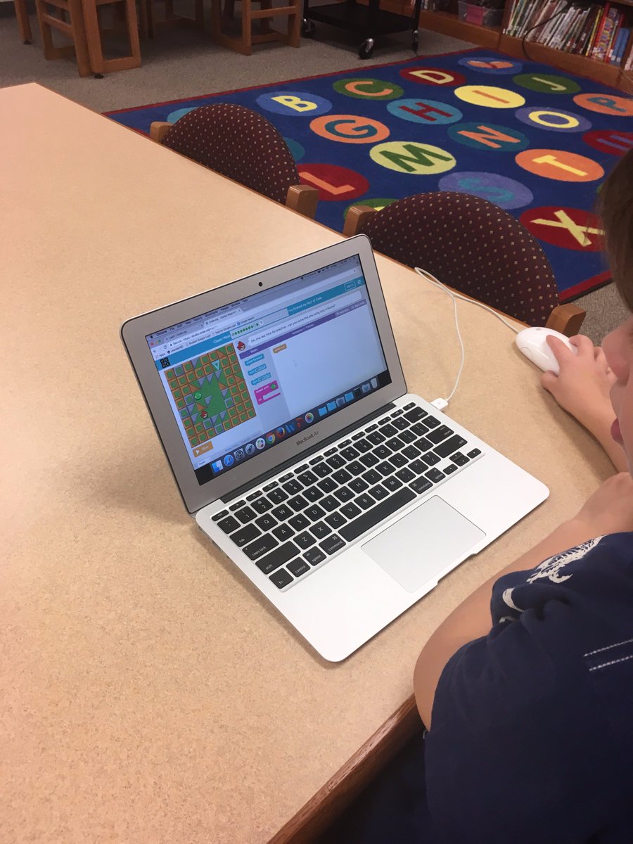 educatordee's tweet image. Hour of Code in 3 easy steps. youtu.be/a0inNIl1tNE #LISDcodes #leanderisdlib #grandviewhills