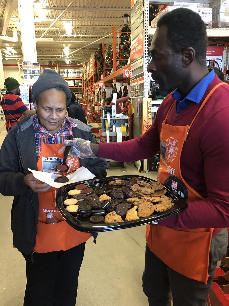 successmei's tweet photo. 20days of giving challenge(giving someone a snack/refreshment @John_Wiley285 @Dkauffmann1281 @DLapshan @RonnieOddo @NicoleSmithHD @012Jacky @JoseRod45007915 @BrandyHLove #mill Basin💪🏽 https://t.co/OLfRnzDjbC