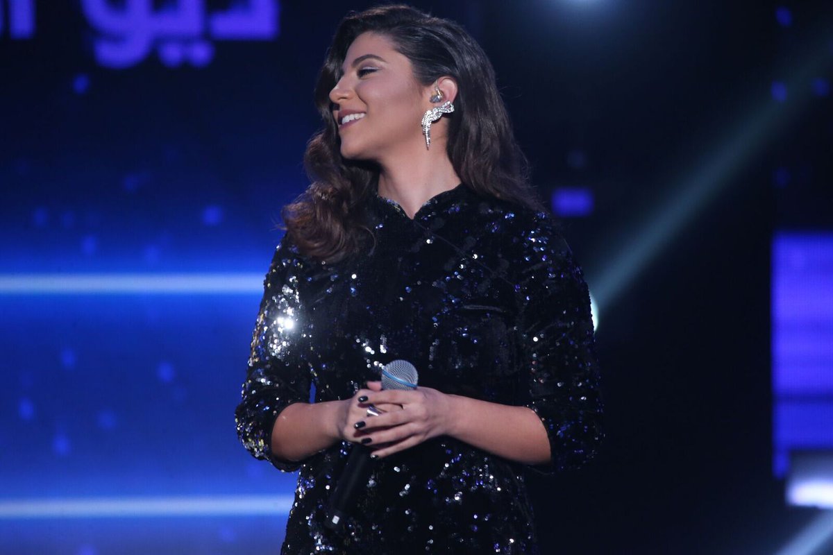 LeaMakhoul's tweet photo. Throwback to earlier this weekend when Douja Hijazi and I were singing together 🎤⭐ #LeaMakhoul https://t.co/9whoKDOHeP