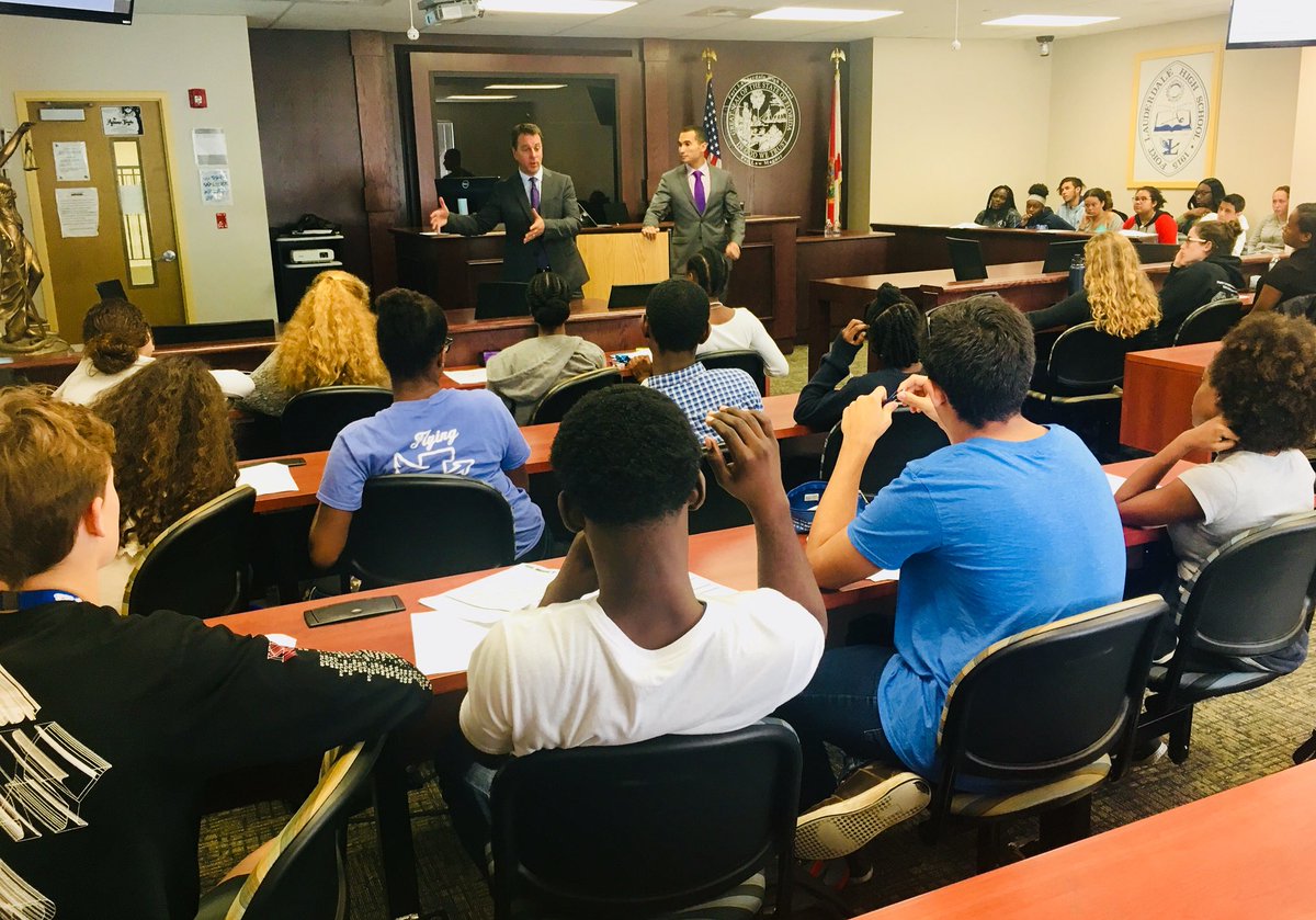 flhs_magnet's tweet photo. This week #FLHSmagnet had a special mock trial presentation from a local #law firm. Thank you Baumann Gant &amp; Keeley PA for letting us be your mock jury! #futurelawyers #prelaw #lawgoals @BCPS_Magnet https://t.co/4Mk2WPZuKn