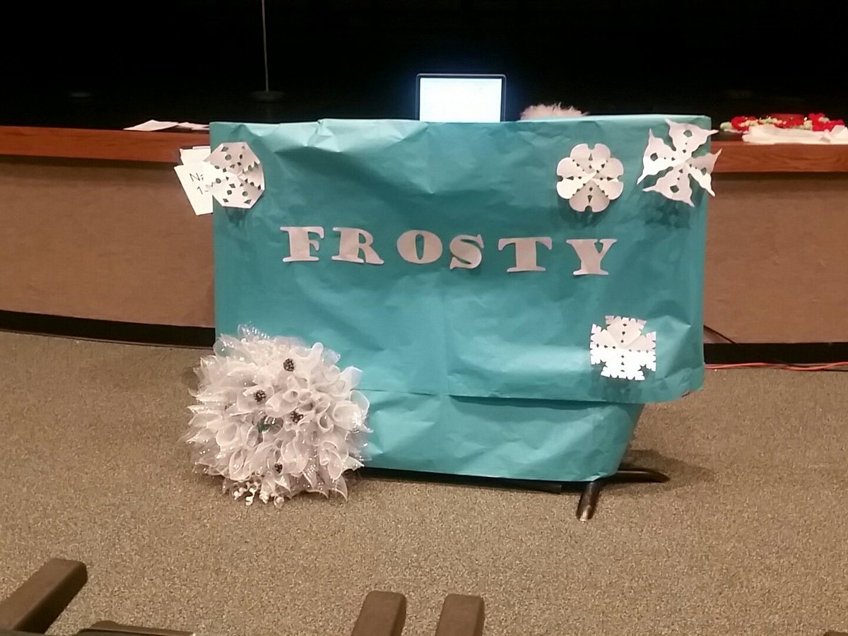 2nd Grade Musical @DeSotoVineland is ready to go!!! #studentperformance #frosty'sfirstadventure