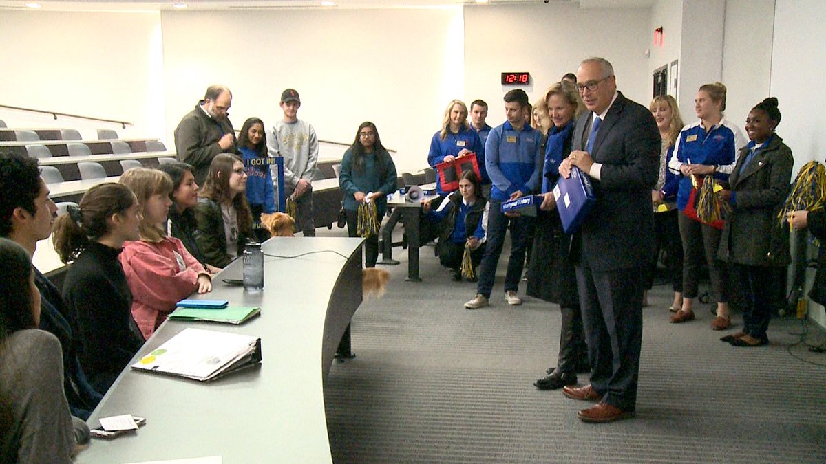 TulsaSchools's tweet photo. Congrats to 9 students from at Edison High School as they were surprised by TU students and the school's president on Wednesday with early admission packets. All of the students have been accepted to TU. #SuccessTPS https://t.co/tRsWsgXhUT
