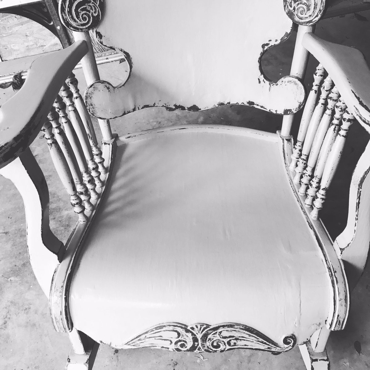rarerdesign's tweet photo. Join @rarerdesigner and other artisans this Sat 12/9 from 12-5p @VanNessMainSt's #holidaypopupmarket #popupvn https://t.co/3eWnROxdFo