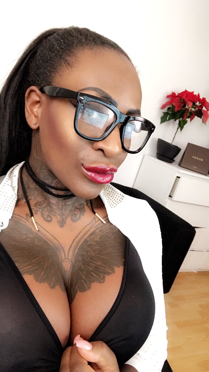 Black Glasses Porn - Josy Black on Twitter: \