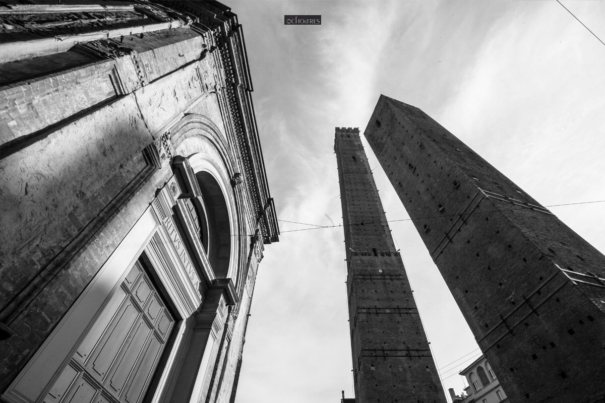 ochoytres's tweet image. Due ochoytres.com/portfolio/due/ #Bologna