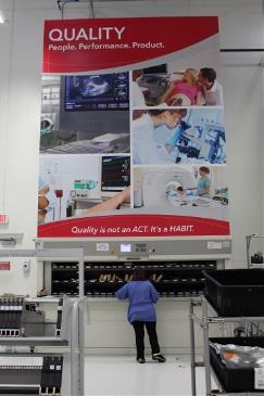 Well-planned signage that maximizes workflow helps employees achieve their best work and provides a better product or service to customers. fastsigns.com/blog/detail/20…