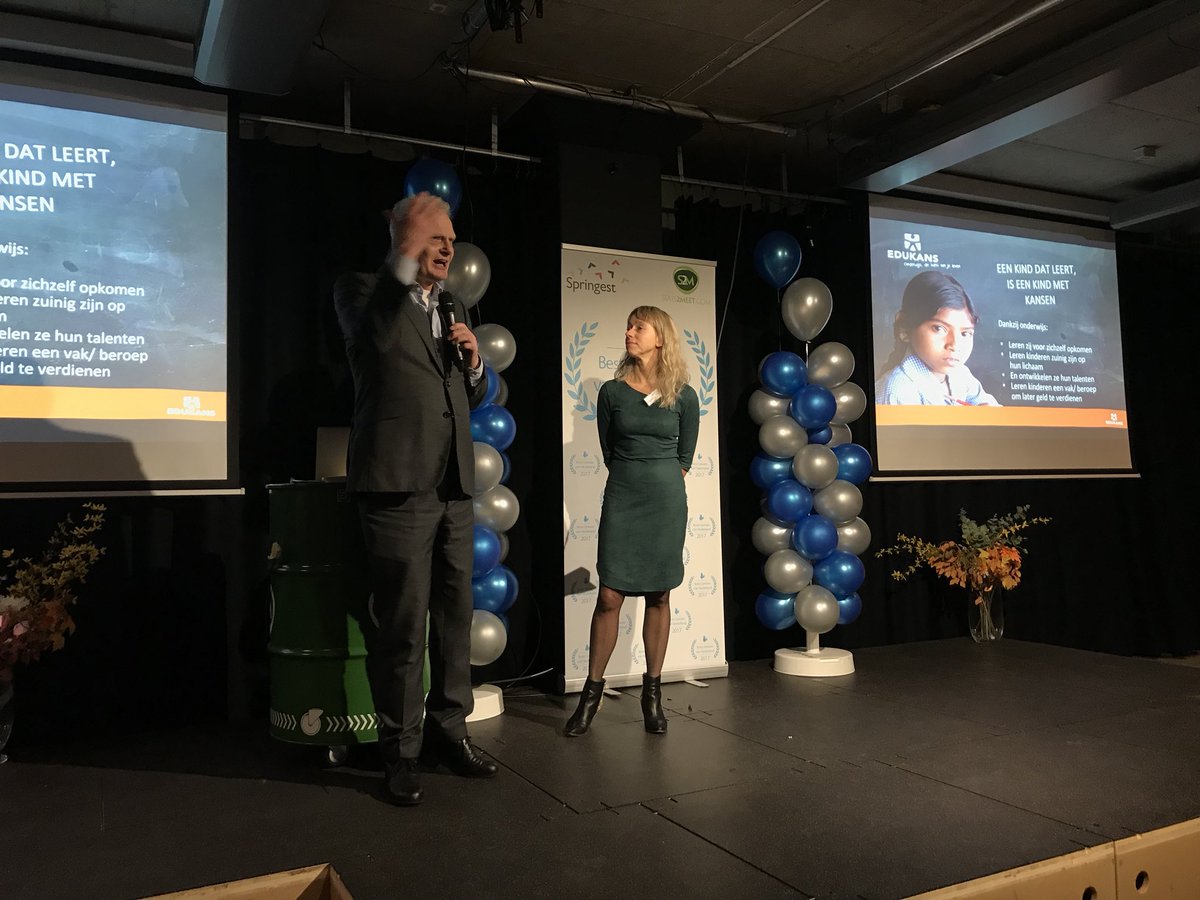 Gidion Peters (@gidionpeters) on Twitter photo .@edukans wordt gesponsord door <a href="/SpringestNL/">Springest.nl</a> en haar opleiders. Met trainingen, zoals van <a href="/ScrumCo/">Scrum Company</a>, wordt zo educatie voor kinderen in ontwikkelingslanden gefinancierd. Daarom in spotlight tijdens Beste Opleider van Nederland. #BOVNL <a href="/S2M/">Seats2meet.com</a> .@edukans wordt gesponsord door <a href="/SpringestNL/">Springest.nl</a> en haar opleiders. Met trainingen, zoals van <a href="/ScrumCo/">Scrum Company</a>, wordt zo educatie voor kinderen in ontwikkelingslanden gefinancierd. Daarom in spotlight tijdens Beste Opleider van Nederland. #BOVNL <a href="/S2M/">Seats2meet.com</a>