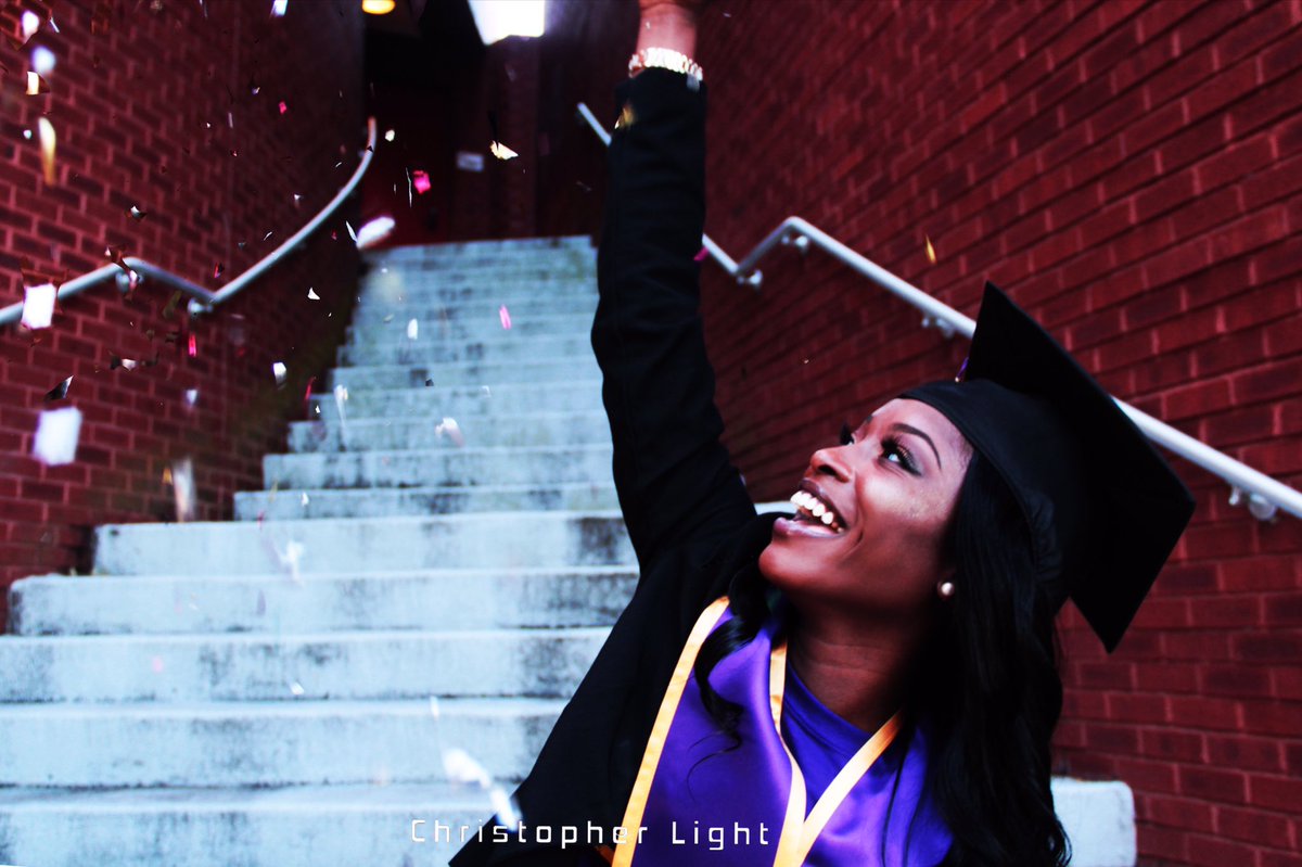 LightShotIt's tweet image. Grad pics #pvamu17