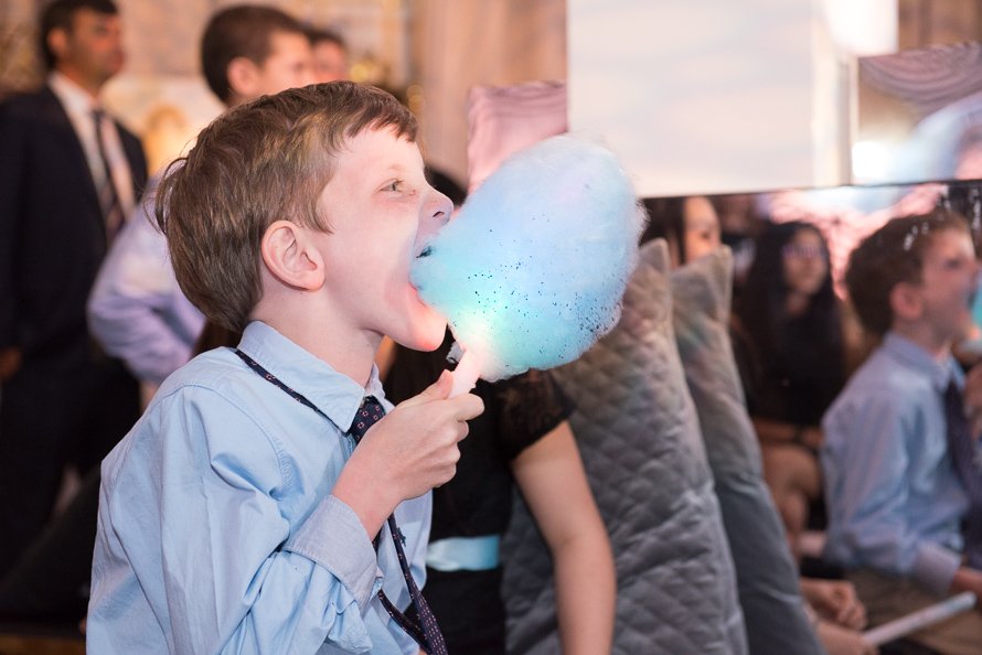 ChrisWEvents's tweet photo. Happy #NationalCottonCandyDay! We had so much fun with @SkyCandyFL's cotton candy art at this fabulous event! https://t.co/DmSWvNu3B4