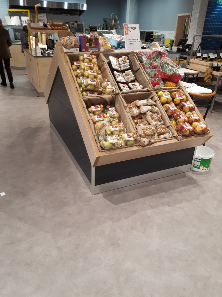 3fitout's tweet photo. Fruit and veg displays #3fitout https://t.co/Fnr7W3HPlm
