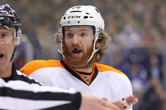 Happy birthday to the Flyers leading goal scorer Sean Couturier! 