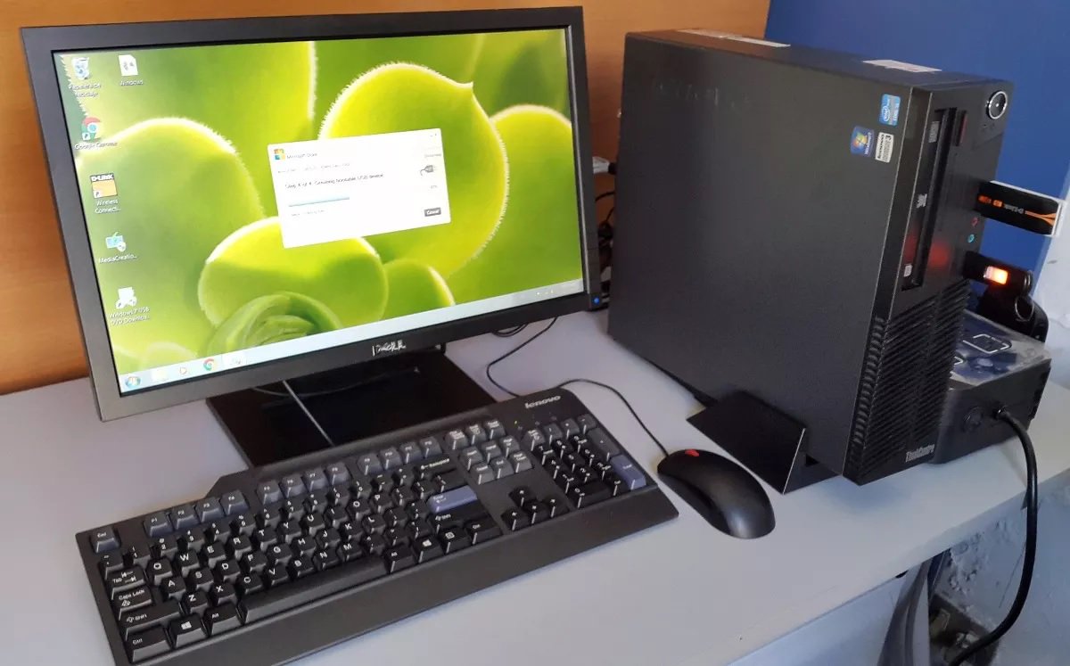 XpertPlus's tweet image. En esta navidad traemos una gran promoción para ti... escríbenos y pregunta por nuestros equipos en promoción especial.