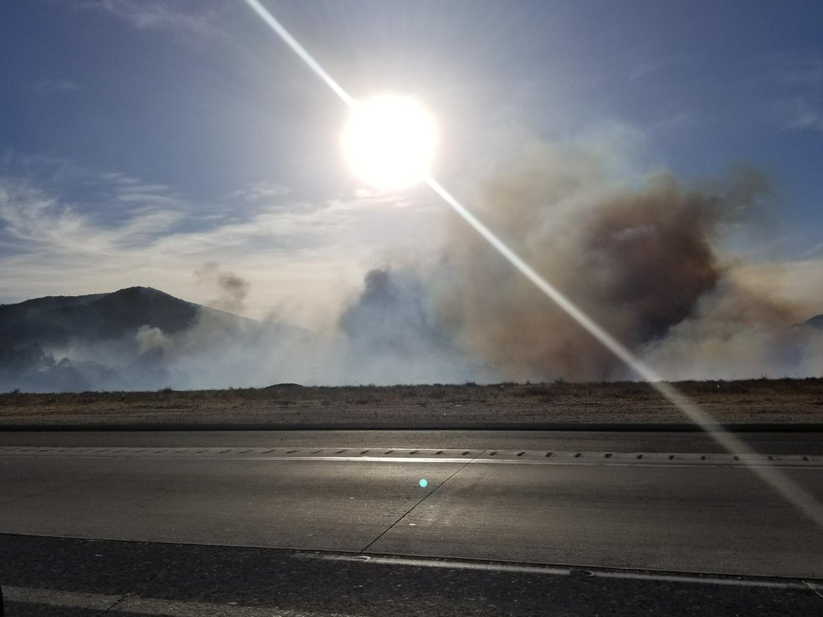 ReadingDiva06's tweet photo. Made it to San Diego for CLS.  Lots of fires and smoke along the way.  Pray for Southern Ca https://t.co/BdLVaSJo8g