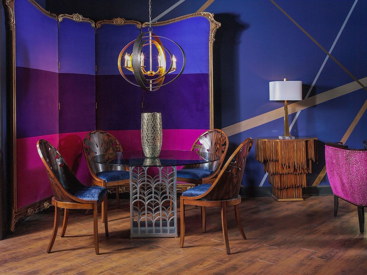 french_heritage's tweet photo. Pantone has just unveiled #UltraViolet (#PANTONE 18-3838) as the Color of the Year for 2018! This shade of purple evokes magic, artistic brilliance, the future and higher vibrations. Read more at: https://t.co/ifW7BhnYNq #FrenchHeritage #FacetCollection https://t.co/APxQzmkNM7