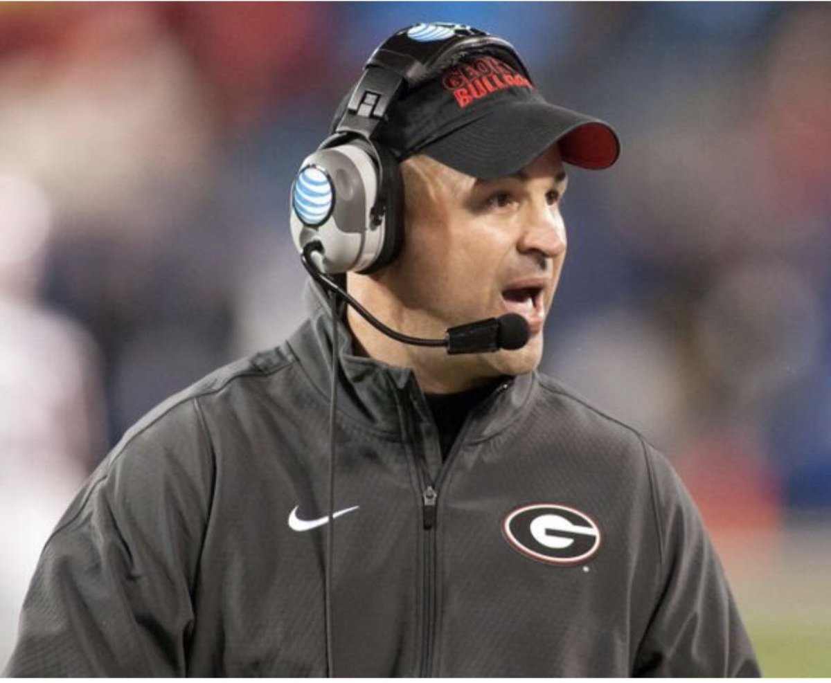 RardonTeighlor's tweet photo. Is it just me or does the new Tennessee coach resemble coach Taylor from Friday Night Lights.... https://t.co/BUdPuMQIQh