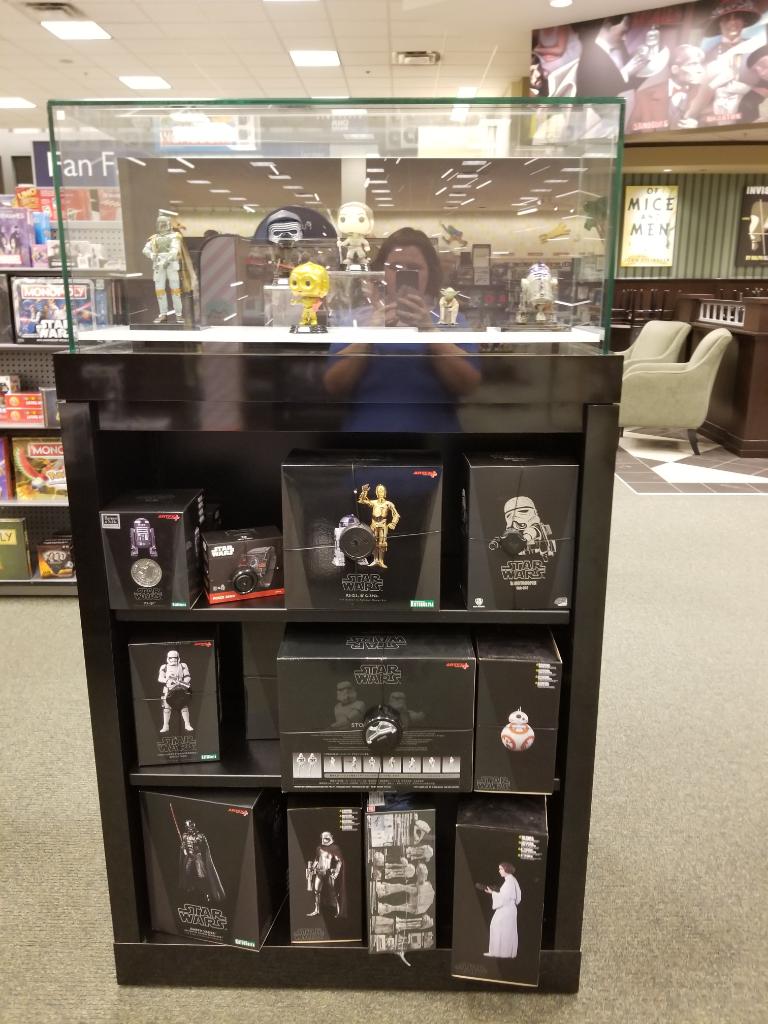 BNBrighton's tweet photo. May the Force be with you. #andalsowithyou
#bnbrighton
#starwars https://t.co/xHufDQeHQn