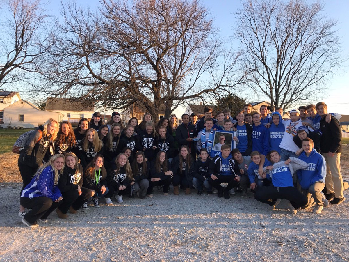 SparrowsPointHS's tweet photo. We love the Sparrows Point Community! What a great turn out for the soccer championship parade. Congratulations to the marching band and color guard on a great performance today. Thanks to @BACOPoliceFire for keeping our route safe! Thanks to @BaltCoPS leadership for joining us! https://t.co/TYUFAw3aRY