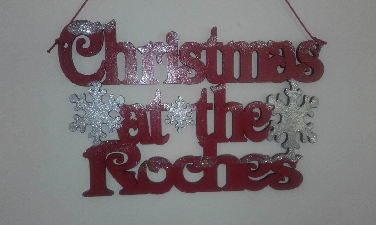 cuteyframes's tweet photo. Loving my work this evening  #Christmassign https://t.co/8VAzO1uc3Y
