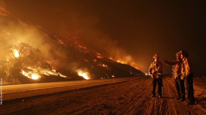 Why the California wildfires are spreading so quickly bit.ly/2A1vfBO?utm_so… https://t.co/SfW6psDcsk