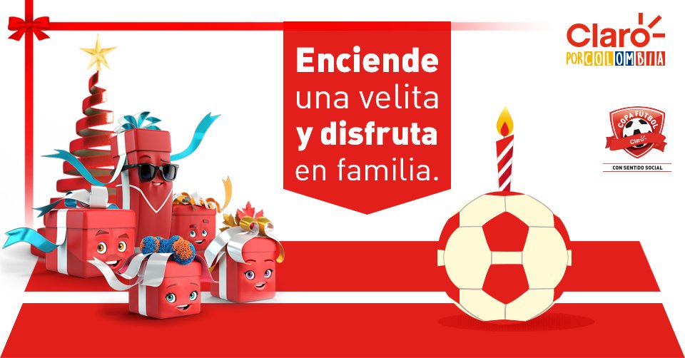 Futboleros ⚽, es momento de iluminar 🕯️ está noche en compañía de sus familias. #SomosCopaClaro  🏆