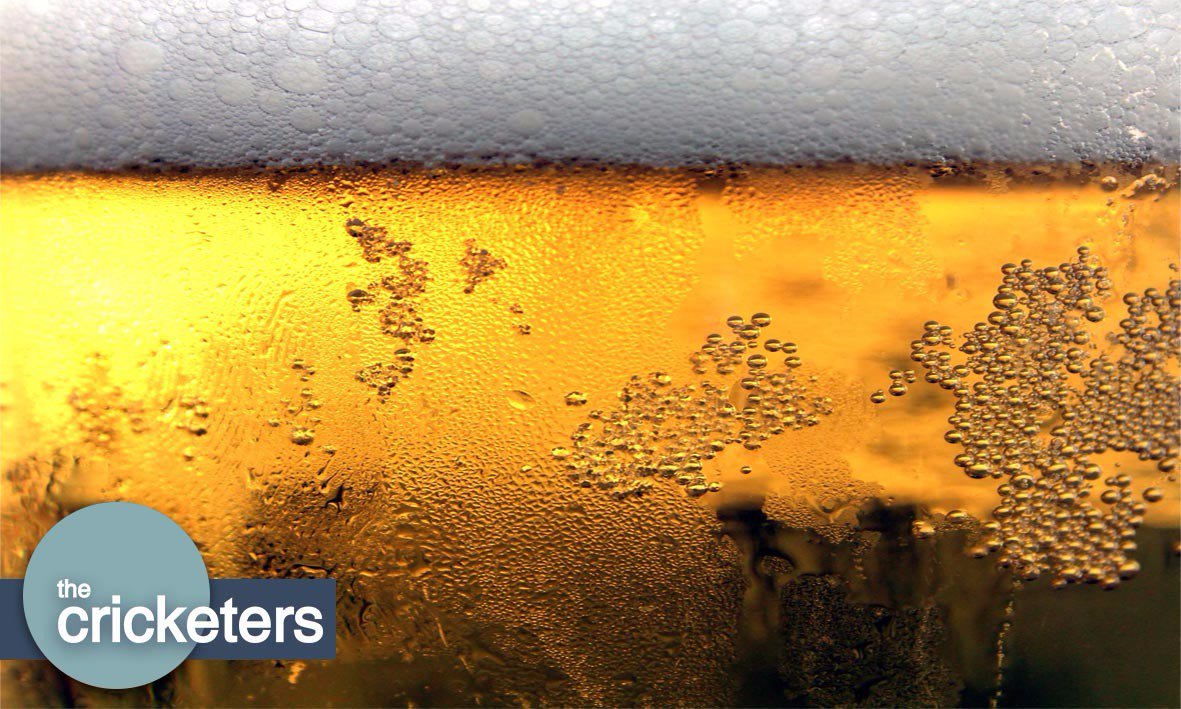 Trying to find the pub? Click here for directions >>> bit.ly/CricketersCont… #Southend #Westcliff #Pub
