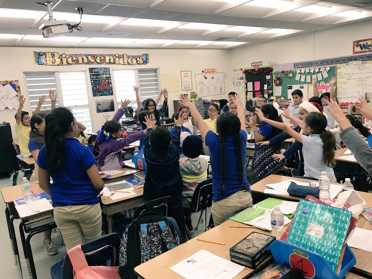 tvmontel's tweet photo. STAND UP FOR INCLUSION! #mdcpsstandupforinclusion #isw2017 @RECSBulldogs @StdtSvcsMDCPS @MDCPS @MiamiSup @sldInclusion @OfficeofESE https://t.co/lWE0DsI4g7