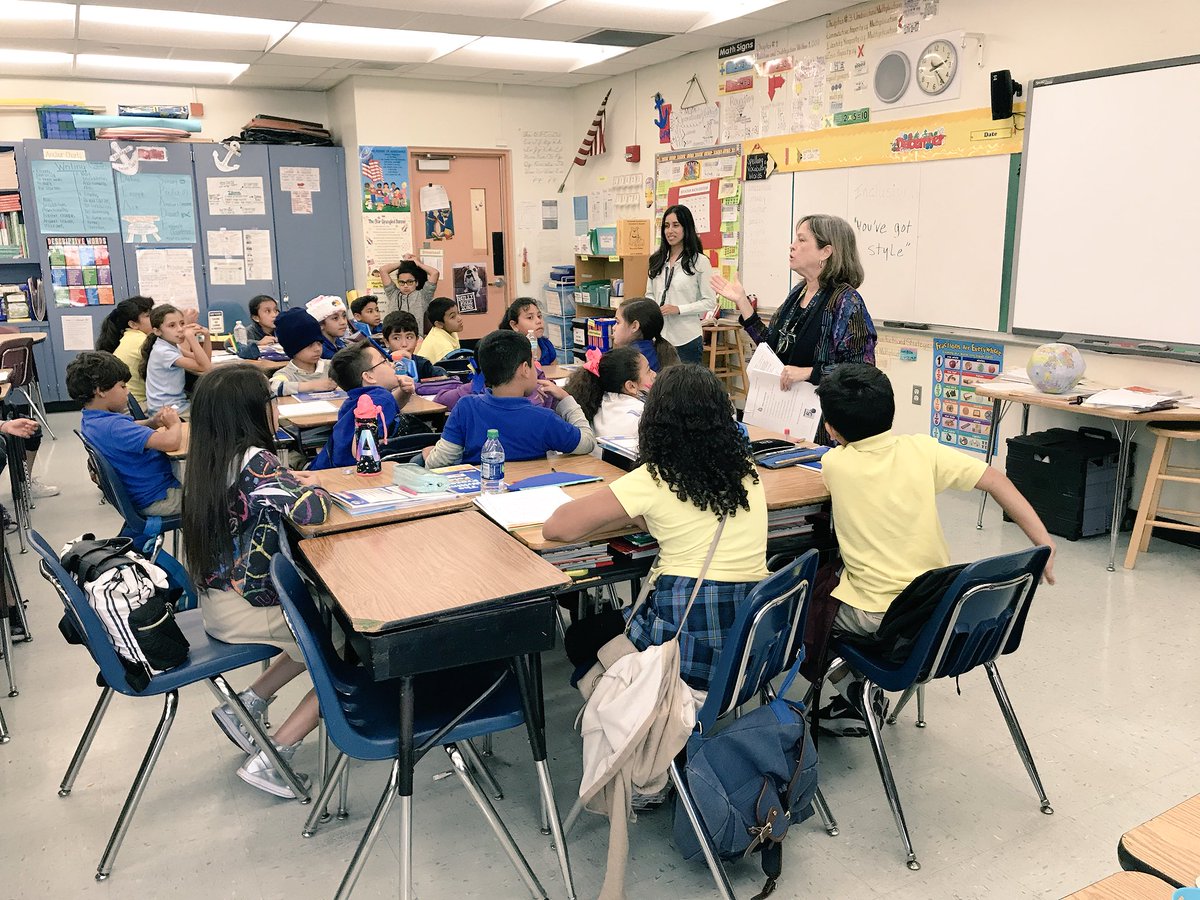tvmontel's tweet photo. “You’ve Got Style” #ISW2017 #MDCPSStandUpforInclusion #RiversideElementarywillStandUpforInclusion @sldInclusion @OfficeofESE @RECSBulldogs @MDCPS @StdtSvcsMDCPS https://t.co/M3EneEgqAV